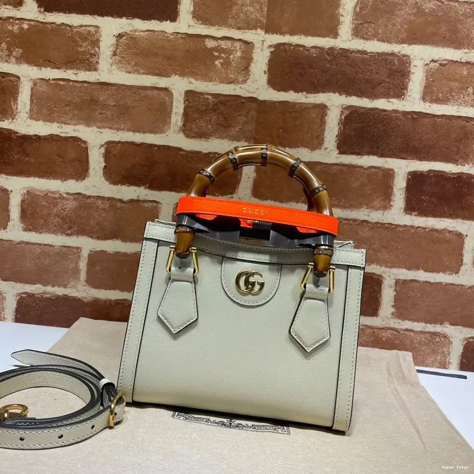 Hyper Peter mini Diana bag tote Gucci 0507